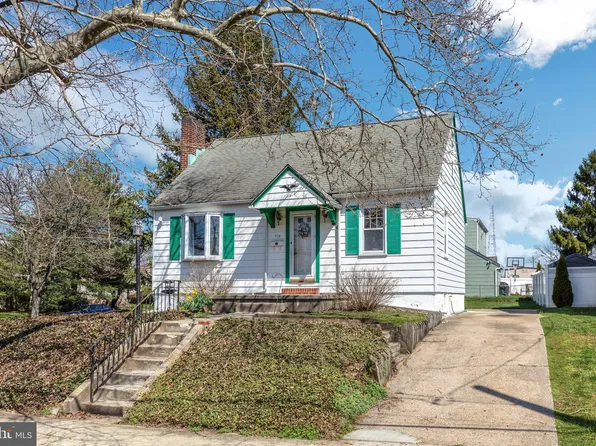 618 New Jersey Ave, Mount Ephraim, NJ 08059