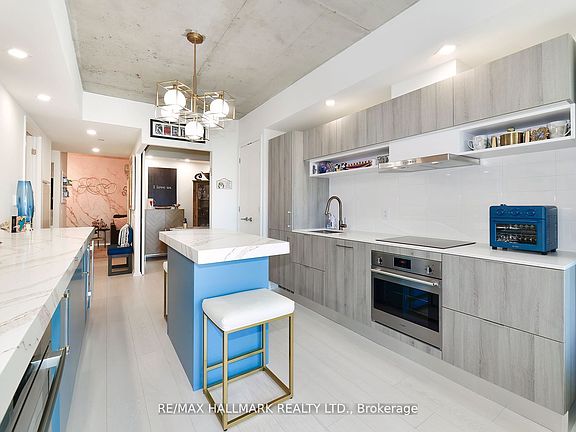 5th image of 5 Soudan Ave #606