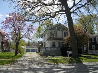 432 E Crawford St, Peotone, IL 60468