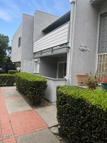 2663 E Harbor Blvd Photo 1