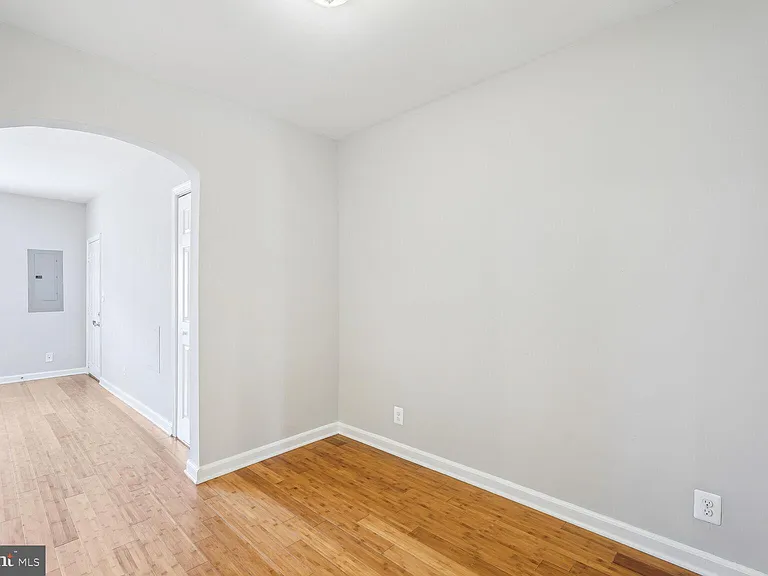 1222 Meigs Pl NE #3 — Photo 5