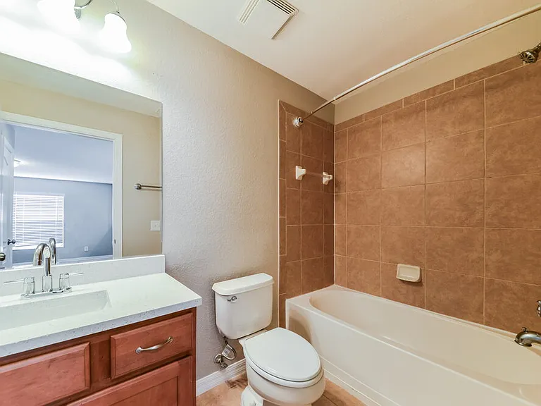 11711 Tempest Harbor Loop — Photo 16
