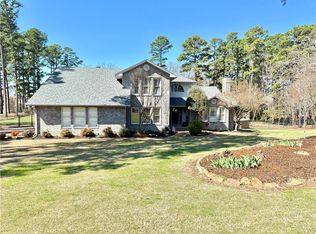 1506 Lands End Point S, Russellville, AR 72802