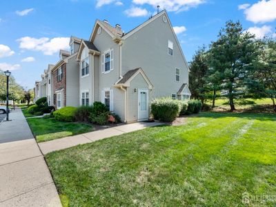 81 Maria Ct, Kendall Park, NJ, 08824