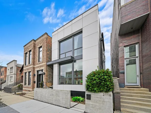 2116 W Race Ave, Chicago, IL 60612