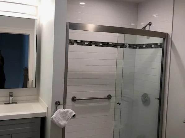 4350 Washington St APT 2, Roslindale, MA 02131