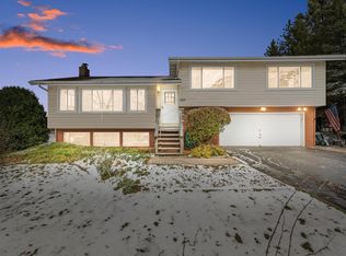 23658 Church Rd, Kansasville, WI 53139