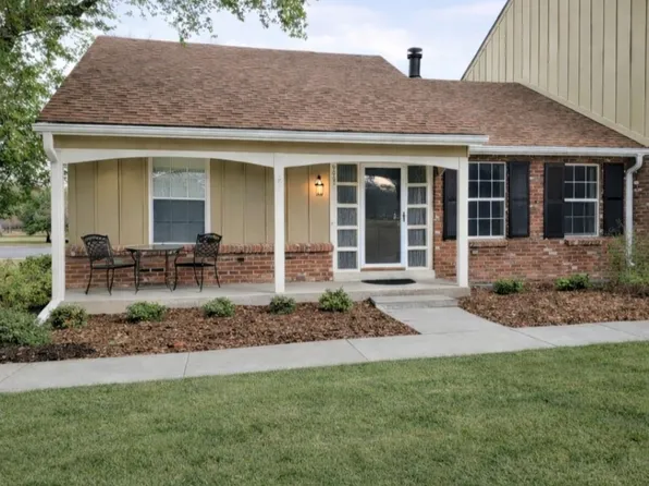 9002 E Amherst Drive #A, Denver, CO 80231