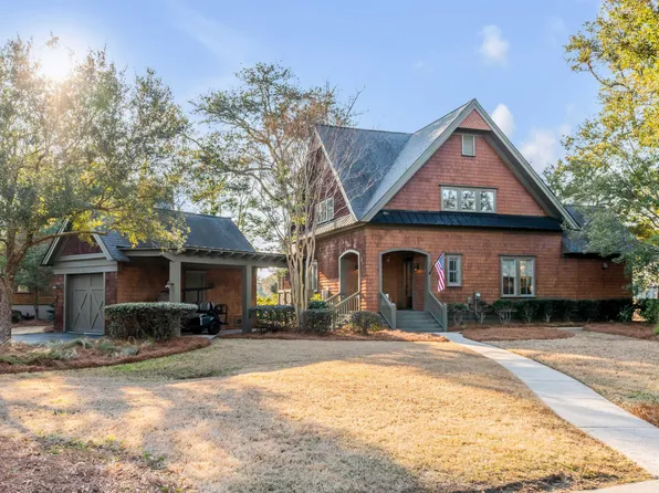 720 Island Park Dr Unit 107, Daniel Island, SC 29492