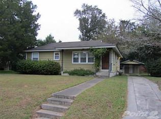 2002 E 60th St, Savannah, GA 31404