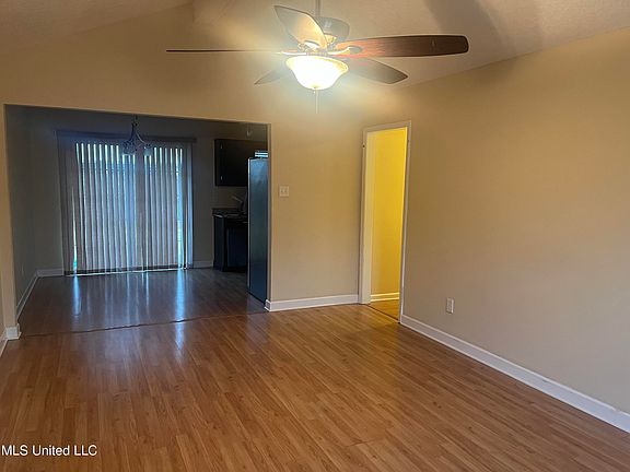 4th image of 6624 J F Douglas Dr