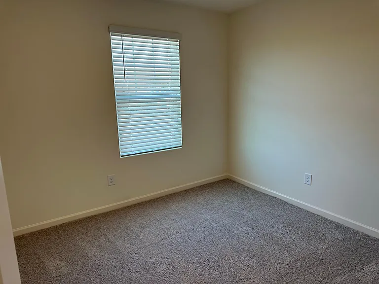 148 Rydal Way — Photo 21