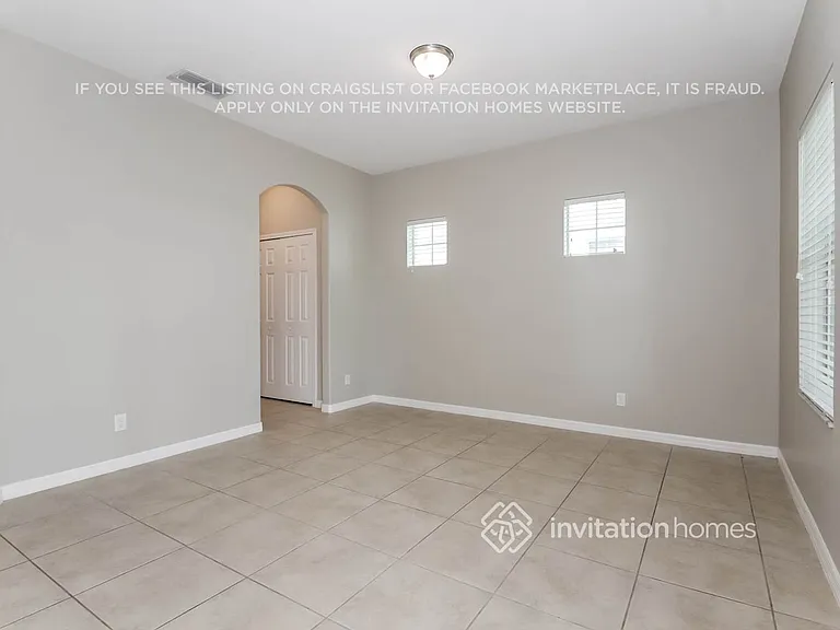 314 Winterside Dr — Photo 3