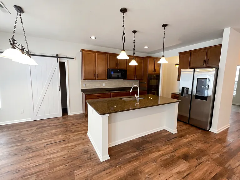 2653 Grand Fir Dr — Photo 9
