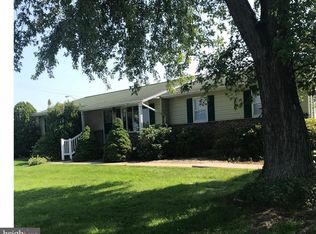 614 N Richmond St, Fleetwood, PA 19522