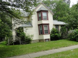 792 S Lincoln Ave, Kankakee, IL