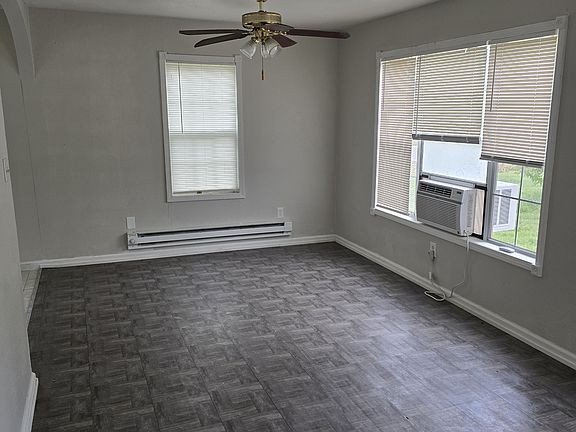 2nd image of 9400 NE 50th St