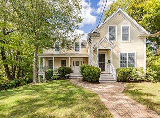 15 Cottage St #15, Newton Upper Falls, MA 02464