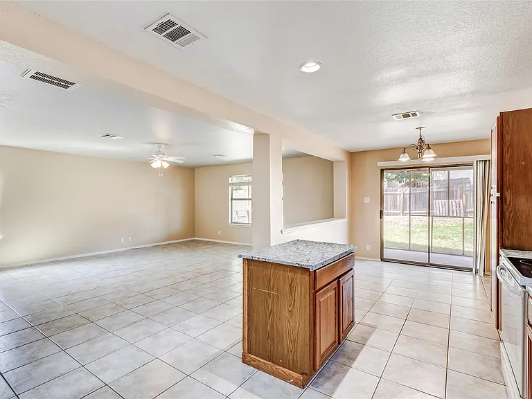 191 Beech Dr — Photo 15