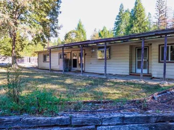 7380 W Evans Cr Rd, Rogue River, OR 97537