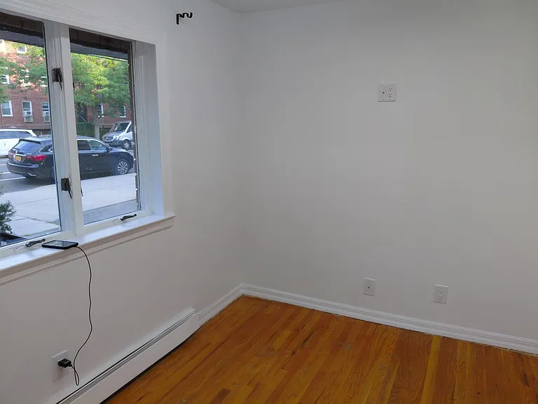 4650 Bedford Ave #1 — Photo 7
