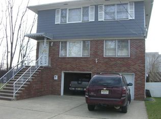 11 Burnet Ct, Garfield, NJ 07026