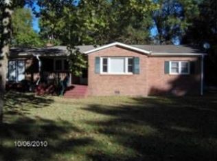 1702 Wake St, New Bern, NC 28562