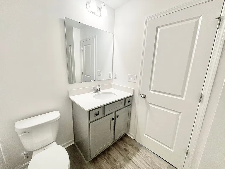 1351 Darlington Dr — Photo 13