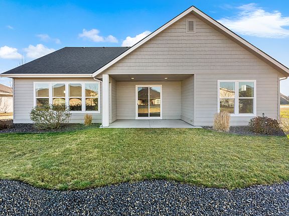 7th image of this home