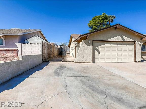 2nd image of 601 Mosswood Dr