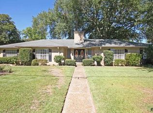 328 Winchester Dr, Tyler, TX 75701
