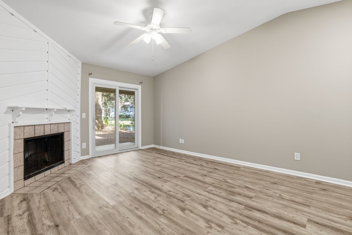 next background image