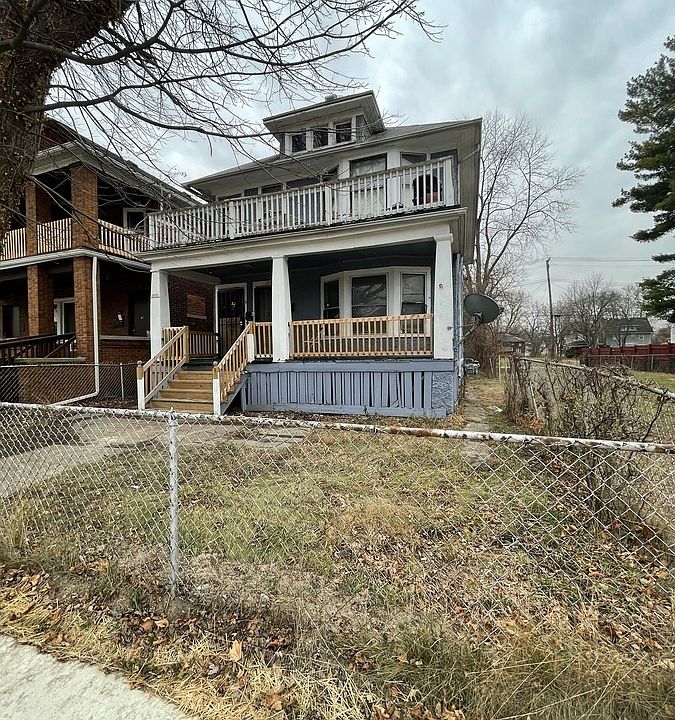 1st image of 213-215 Cortland Ave
