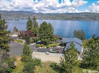 4057 Lakeview Pl, Chelan, WA 98816
