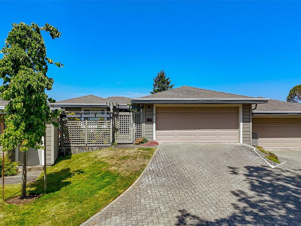 1st image of 2829 Arbutus Rd #607