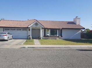 700 Gonzalez Ct, Calexico, CA 92231