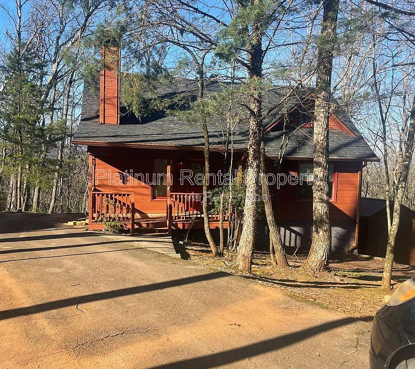 1st image of 265 Hound Dog Ln
