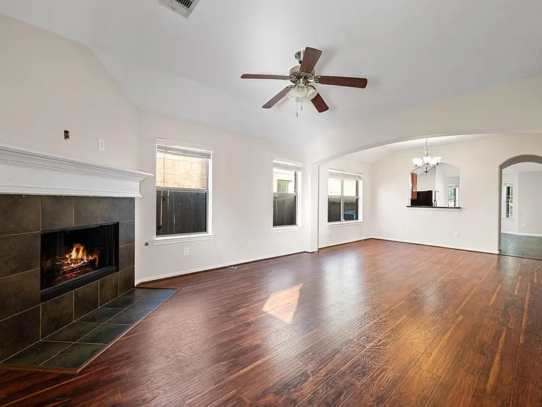 3031 E Lockeridge Village Dr — Photo 11