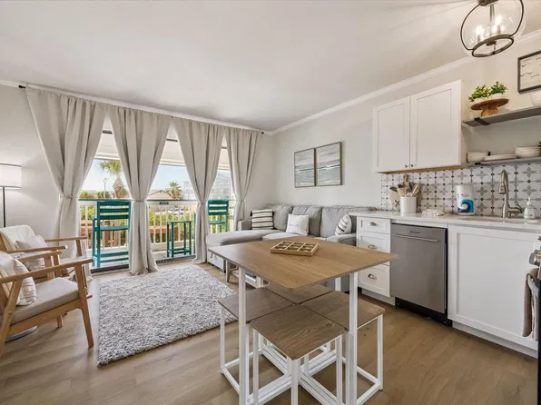6102 Seawall Blvd #190, Galveston, TX 77551