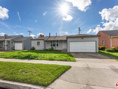 2650 E 220th St, Carson, CA, 90810