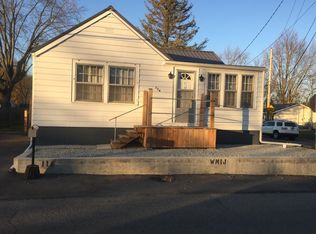 114 W North St, Anderson, IN 46012