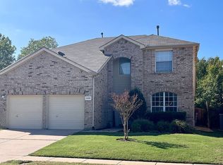 3409 Lake Knoll Ct, Hurst, TX 76053