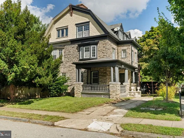 6923 Boyer St, Philadelphia, PA 19119