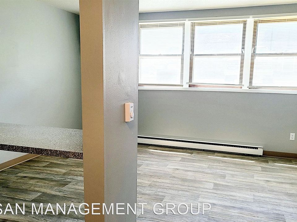 1st image of 417 NE Trilein Dr #104