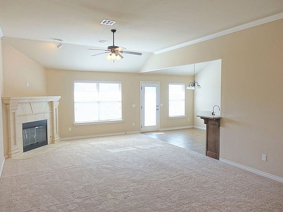 5th image of 608 Meadow Land Dr