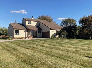 232 N Wynn Rd, Oregon, OH 43616