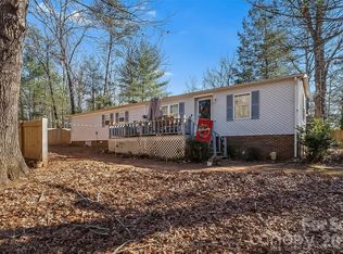 1446 Bridlewood Ln, Morganton, NC 28655