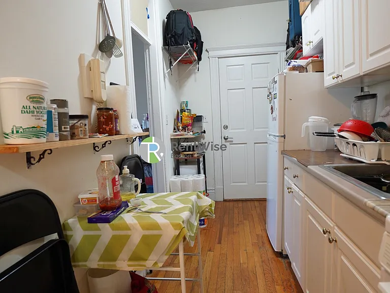 6 Camelot Ct #6 — Photo 7