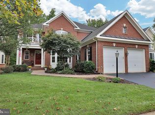 44053 Riverpoint Dr, Leesburg, VA