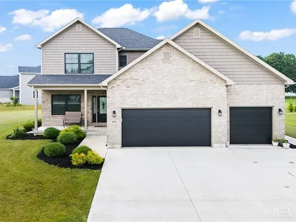 974 Stony Brook Ln, Troy, OH 45373